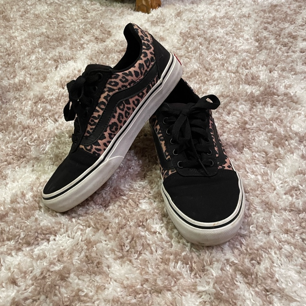 Vans Black Deluxe Comfort Shoes